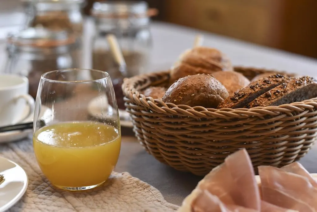 B&B Salve Brussels Bed & Breakfast